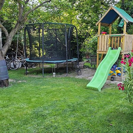 Fuered Deluxe Garden Apartment Balatonfured Bagian luar foto