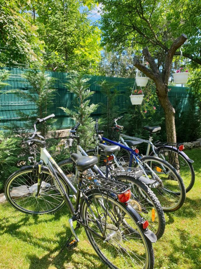 Fuered Deluxe Garden Apartment Balatonfured Bagian luar foto
