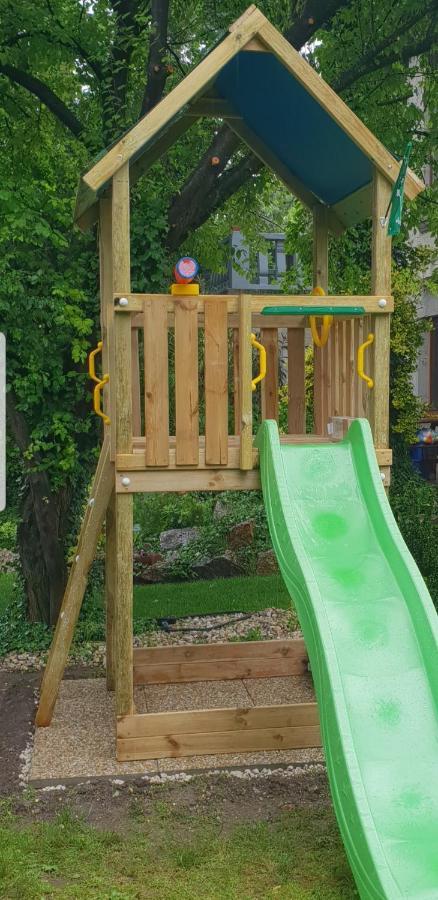 Fuered Deluxe Garden Apartment Balatonfured Bagian luar foto