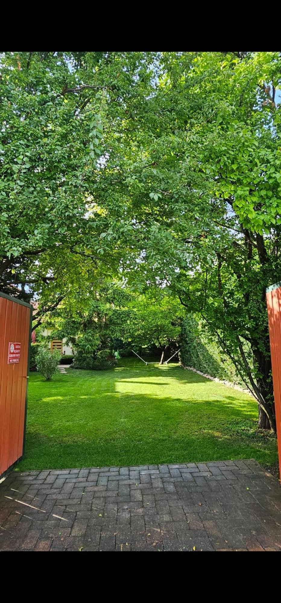 Fuered Deluxe Garden Apartment Balatonfured Bagian luar foto