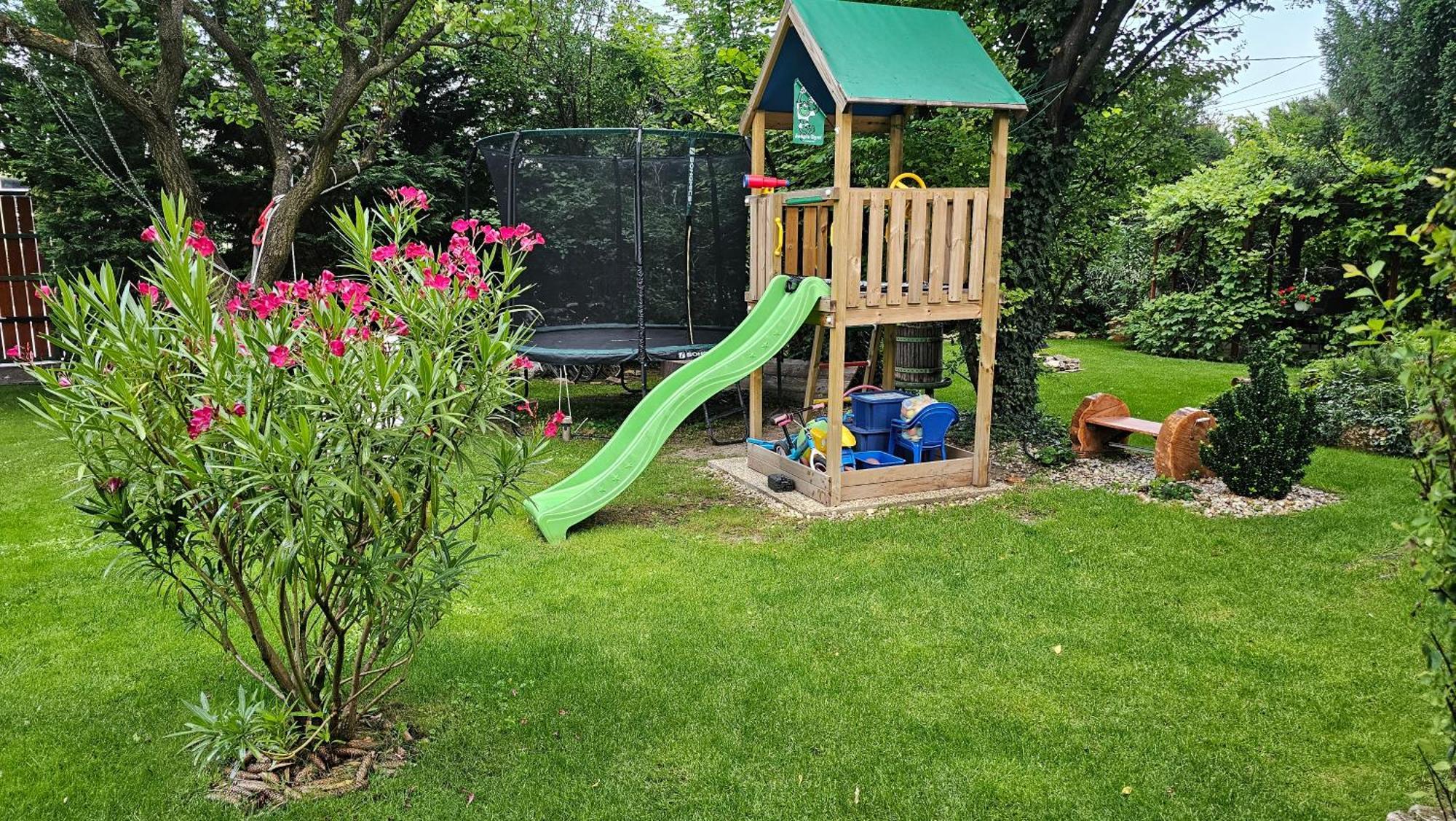 Fuered Deluxe Garden Apartment Balatonfured Bagian luar foto